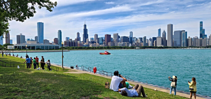 No Guidebook? No Problem! See Chicago with local tips on Reddit